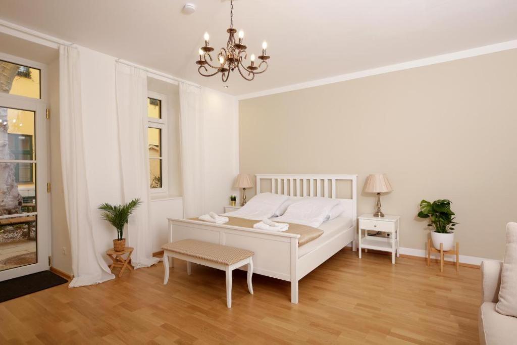 Augarten Apartments Wina Bagian luar foto